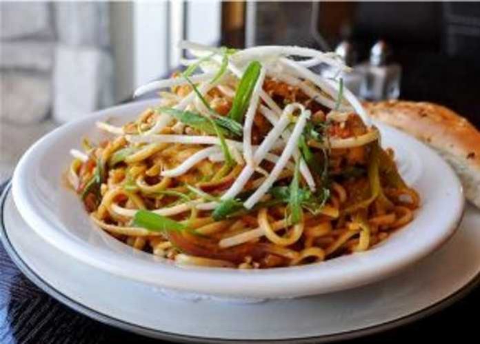 Spicy-Thai-chicken-linguine