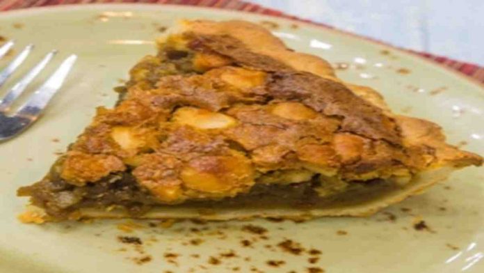 Chef-Lee-Anne-Wong-Koloa-Mac-Rum-Pie