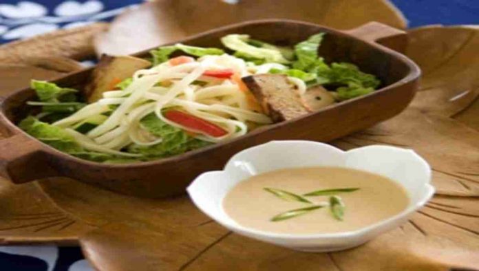 Udon-Noodle-Salad-Light-Peanut-Sauce