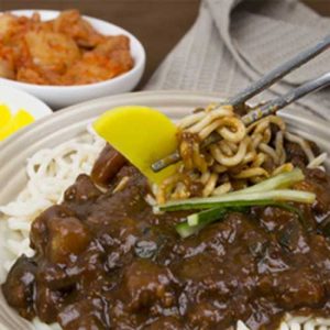 Jajangmyeon-Noodles-Blackbean-Sauce-Recipe