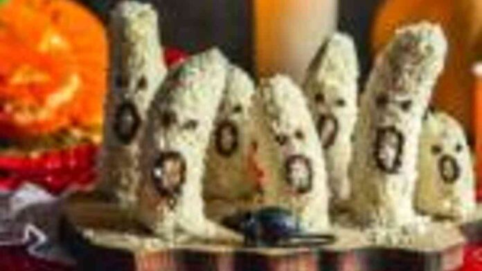 Frozen-Banana-Ghost-Pops