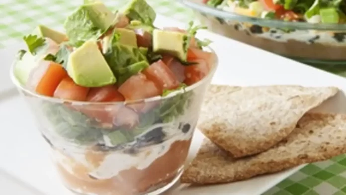 Fresh-Healthier-Layered-Dip