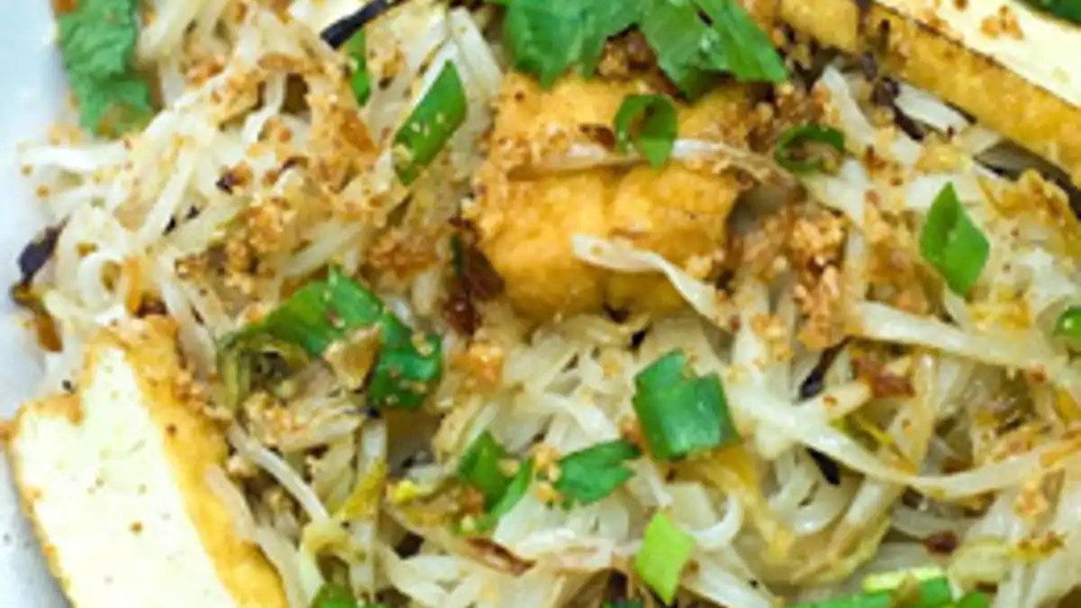 Tofu Rice Noodle Recipe • Cooking Hawaiian Style