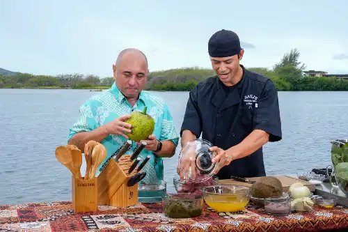 Chef-Noa-Alo-Ulu-Stew